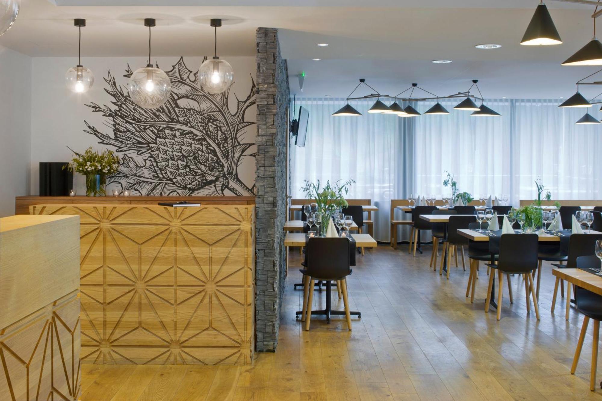 Hotel Restaurant Flaschen Albinen Esterno foto