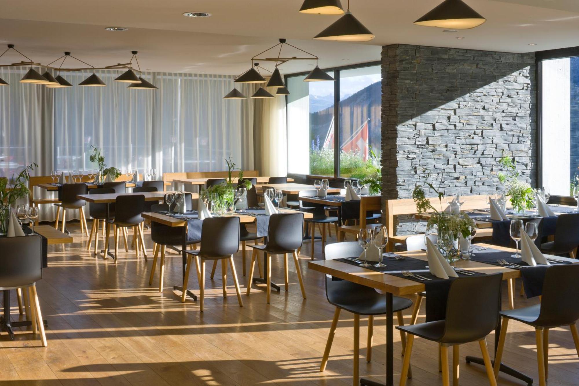 Hotel Restaurant Flaschen Albinen Esterno foto